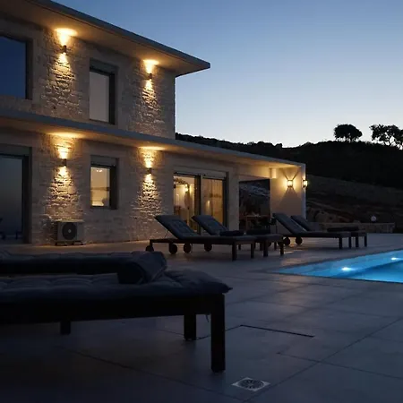 Eva West With Infinity Pool & And Panoramic Sea View Willa Gerani Chanion