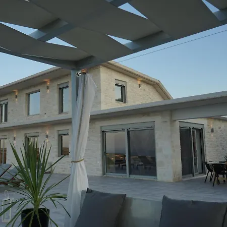 Eva West With Infinity Pool & And Panoramic Sea View Gerani Chanion